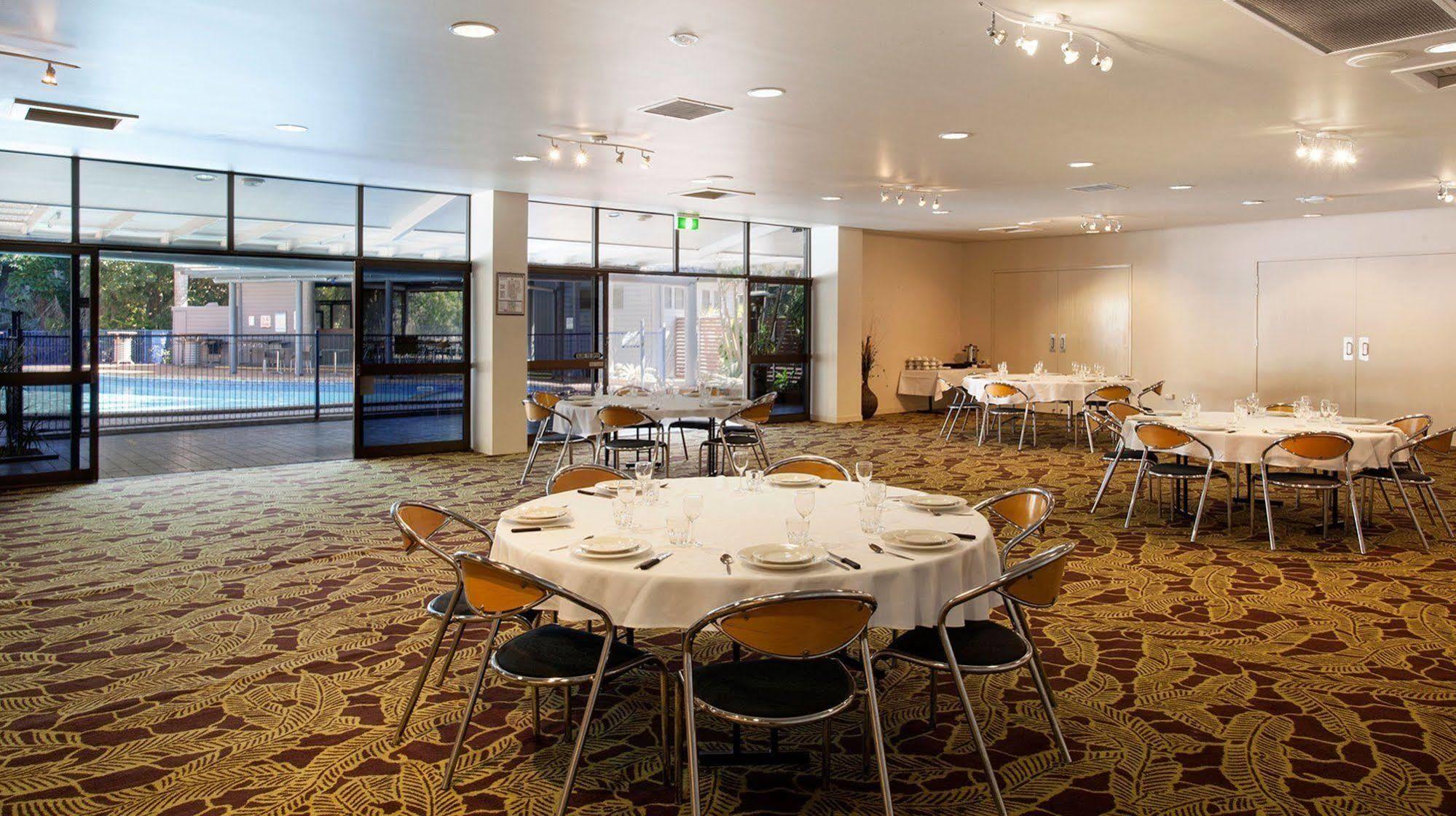 Kondari Hotel Hervey Bay Esterno foto
