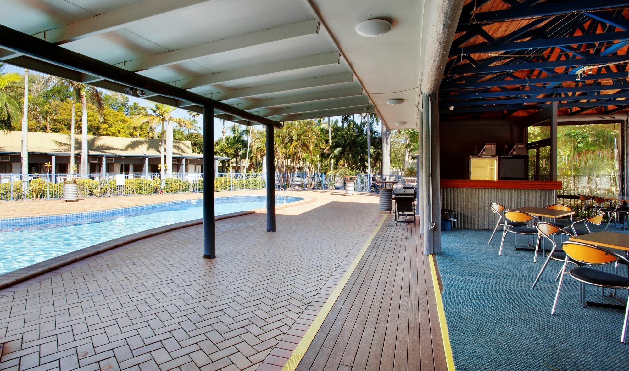Kondari Hotel Hervey Bay Esterno foto