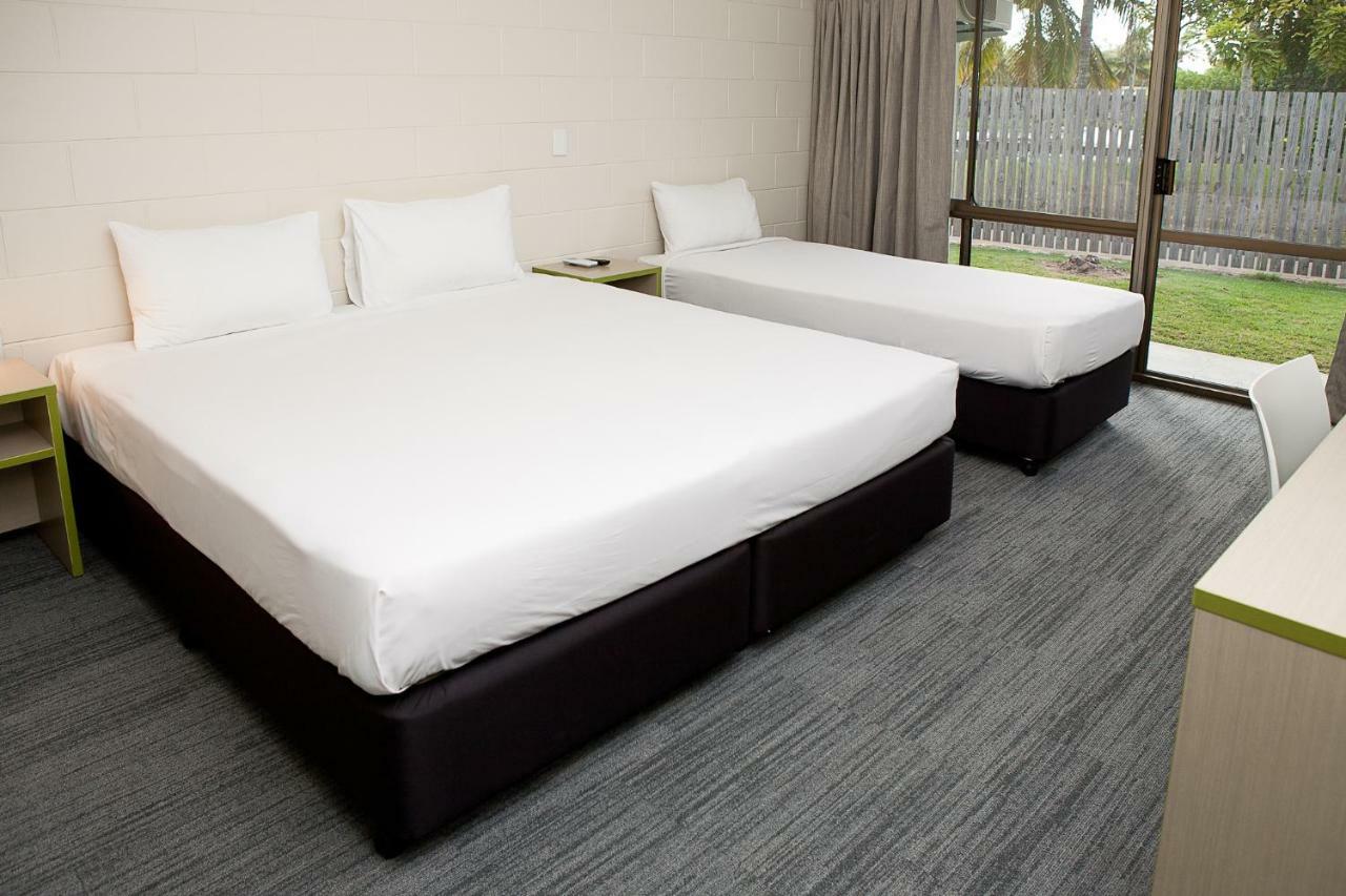 Kondari Hotel Hervey Bay Esterno foto